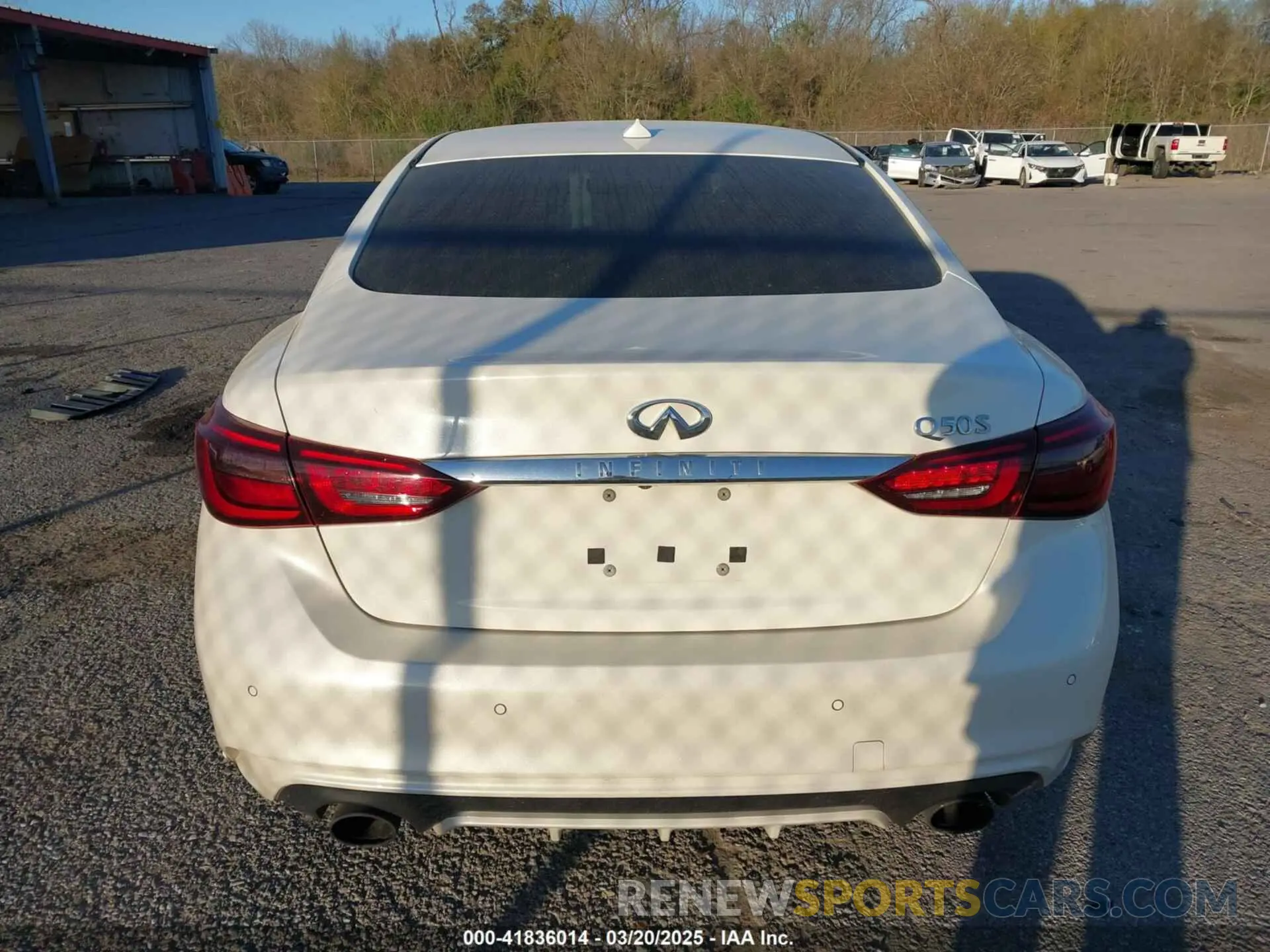 16 Photograph of a damaged car JN1EV7AP2KM519447 INFINITI Q50 2019