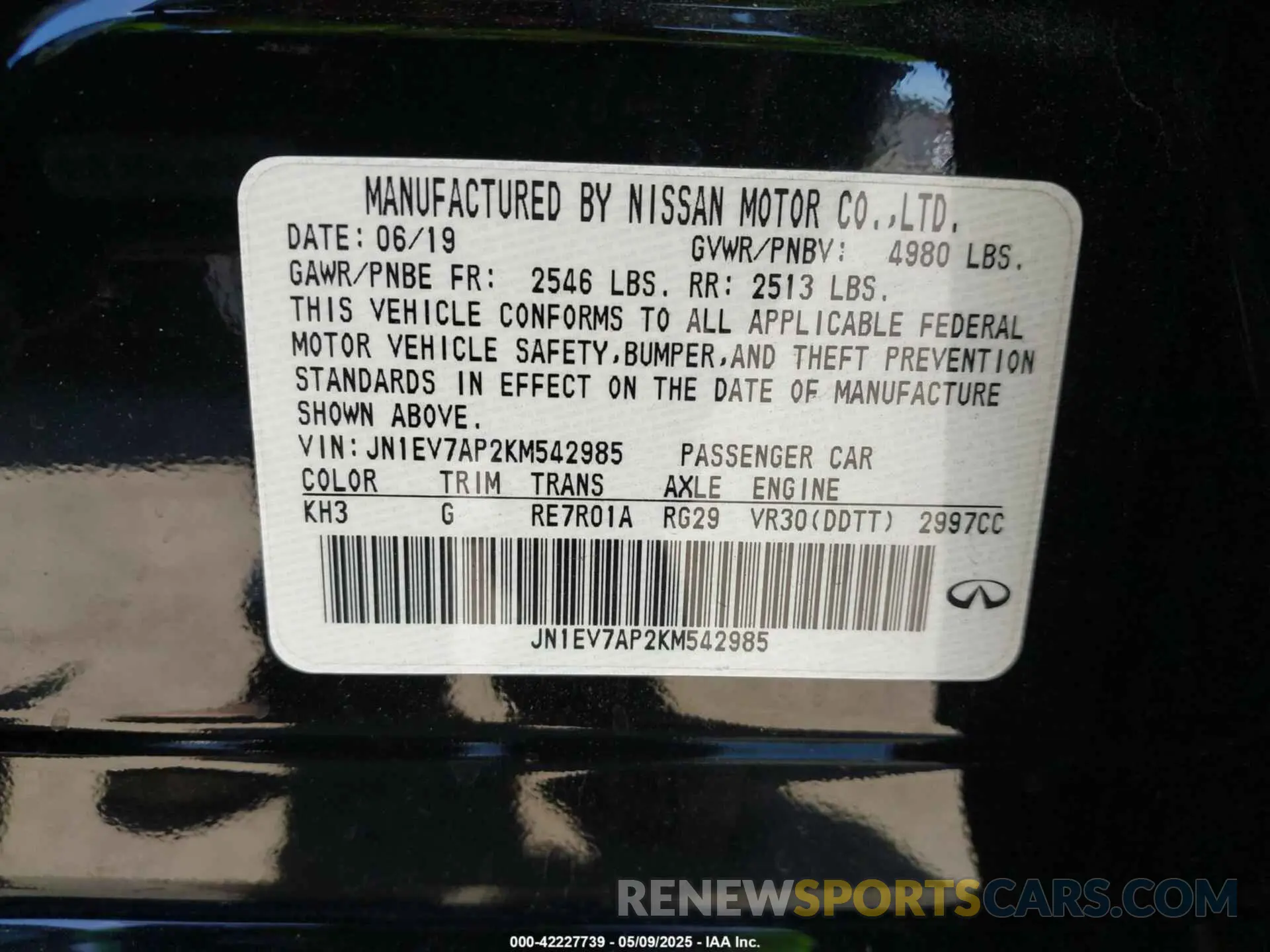 9 Photograph of a damaged car JN1EV7AP2KM542985 INFINITI Q50 2019