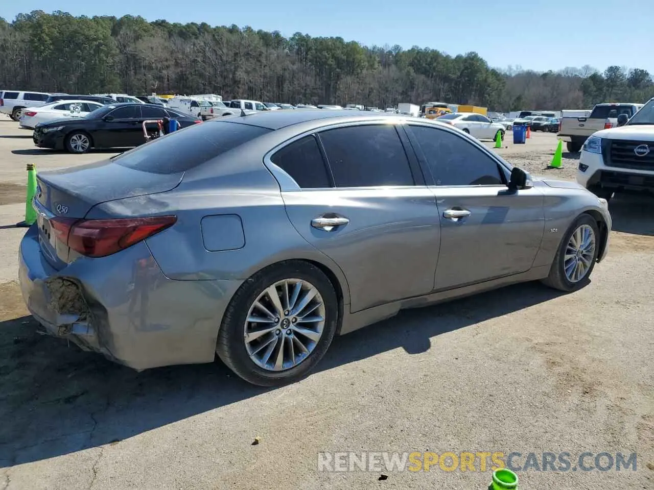 3 Фотография поврежденного автомобиля JN1EV7AP3KM516802 INFINITI Q50 2019