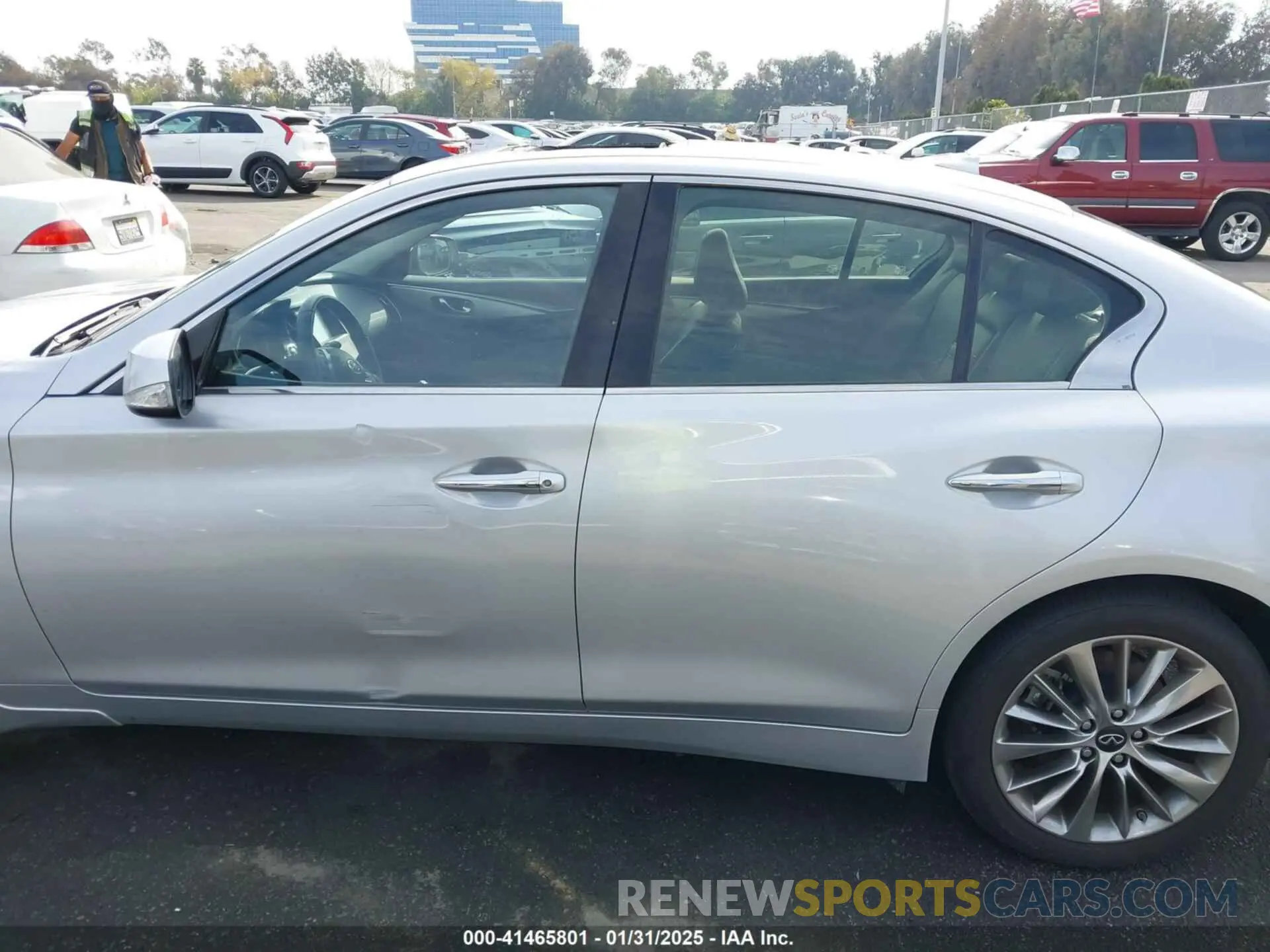 13 Photograph of a damaged car JN1EV7AP3KM541960 INFINITI Q50 2019
