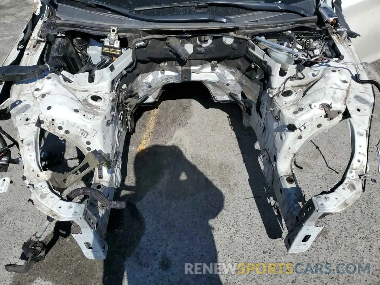 11 Photograph of a damaged car JN1EV7AP4KM543619 INFINITI Q50 2019