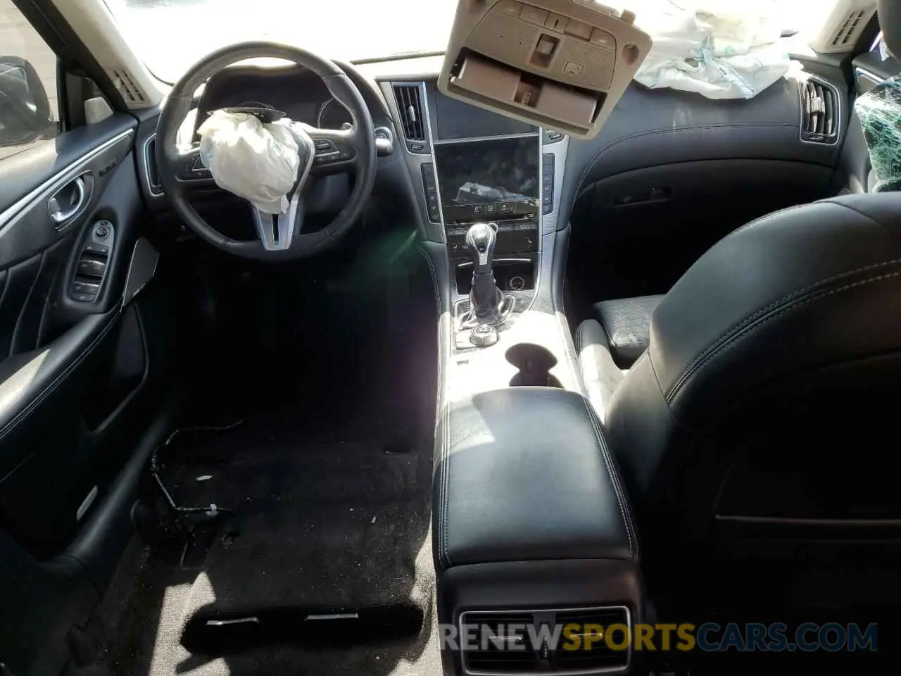8 Photograph of a damaged car JN1EV7AP4KM543619 INFINITI Q50 2019