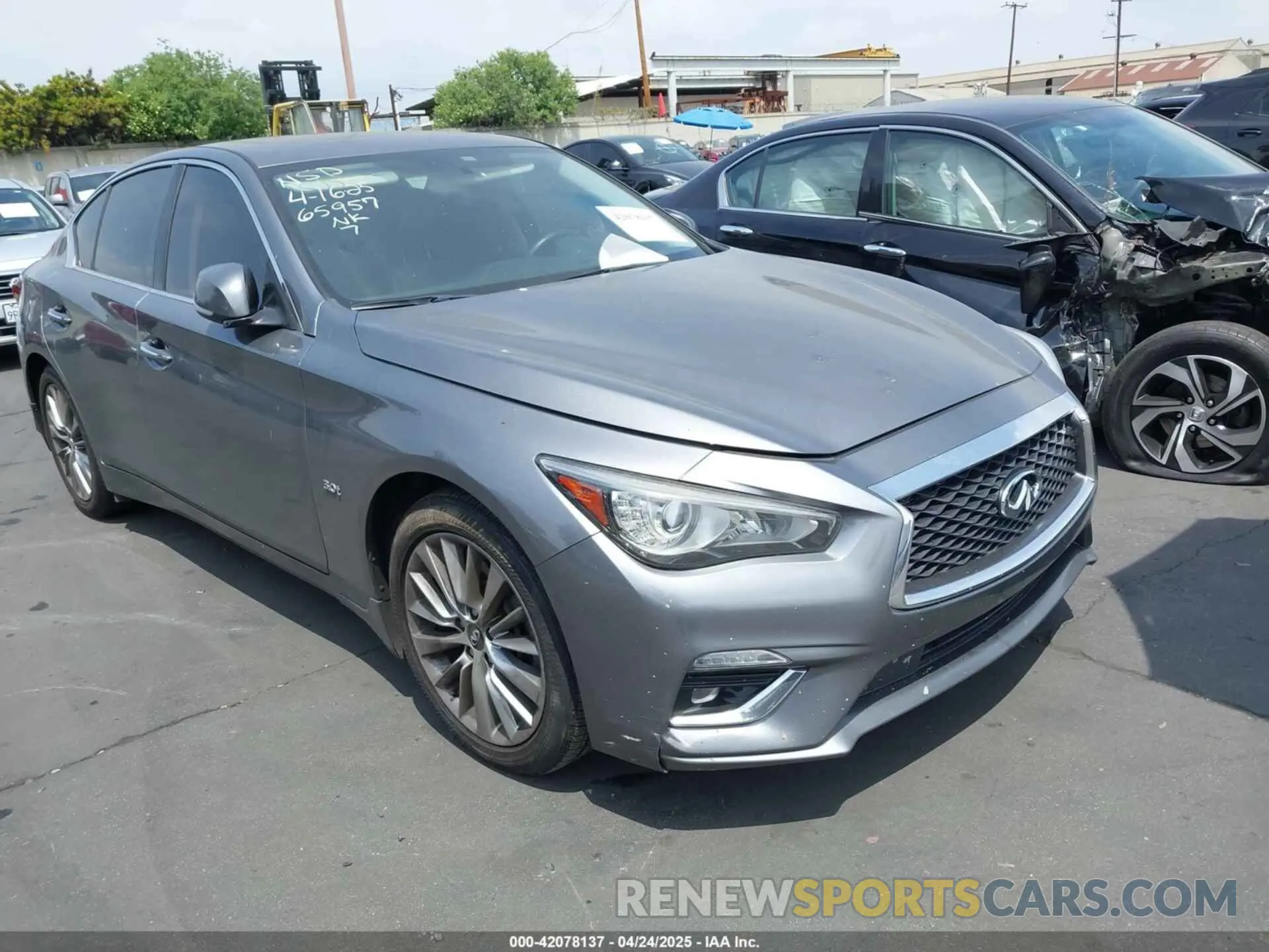 1 Фотография поврежденного автомобиля JN1EV7AP5KM519569 INFINITI Q50 2019