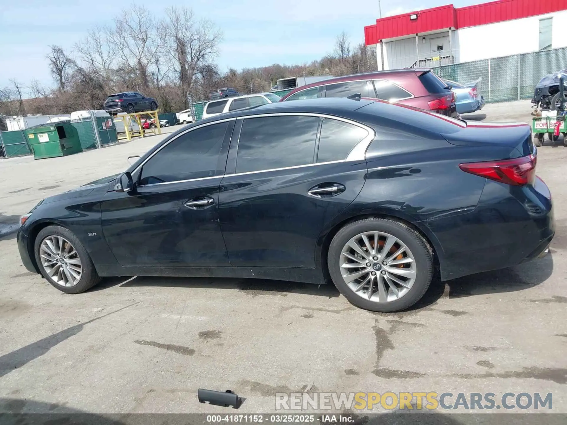 13 Photograph of a damaged car JN1EV7AP6KM513361 INFINITI Q50 2019