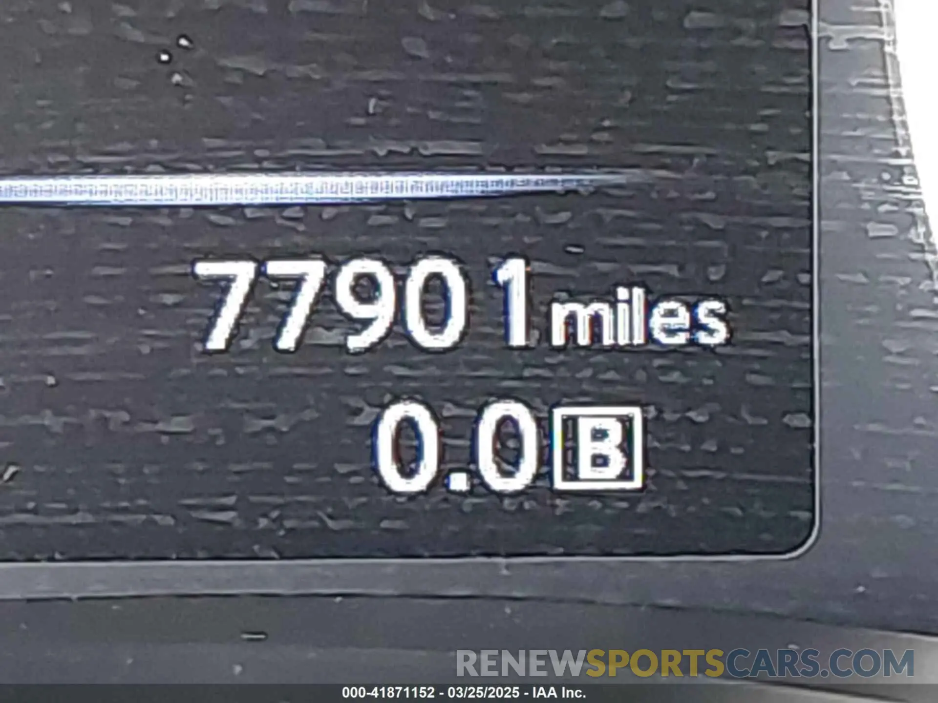 14 Photograph of a damaged car JN1EV7AP6KM513361 INFINITI Q50 2019