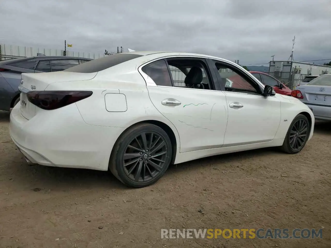 3 Фотография поврежденного автомобиля JN1EV7AP6KM516986 INFINITI Q50 2019