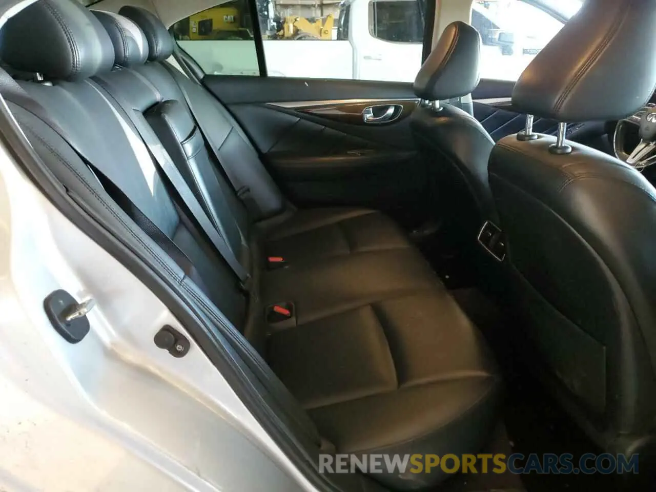 10 Photograph of a damaged car JN1EV7AP6KM518012 INFINITI Q50 2019