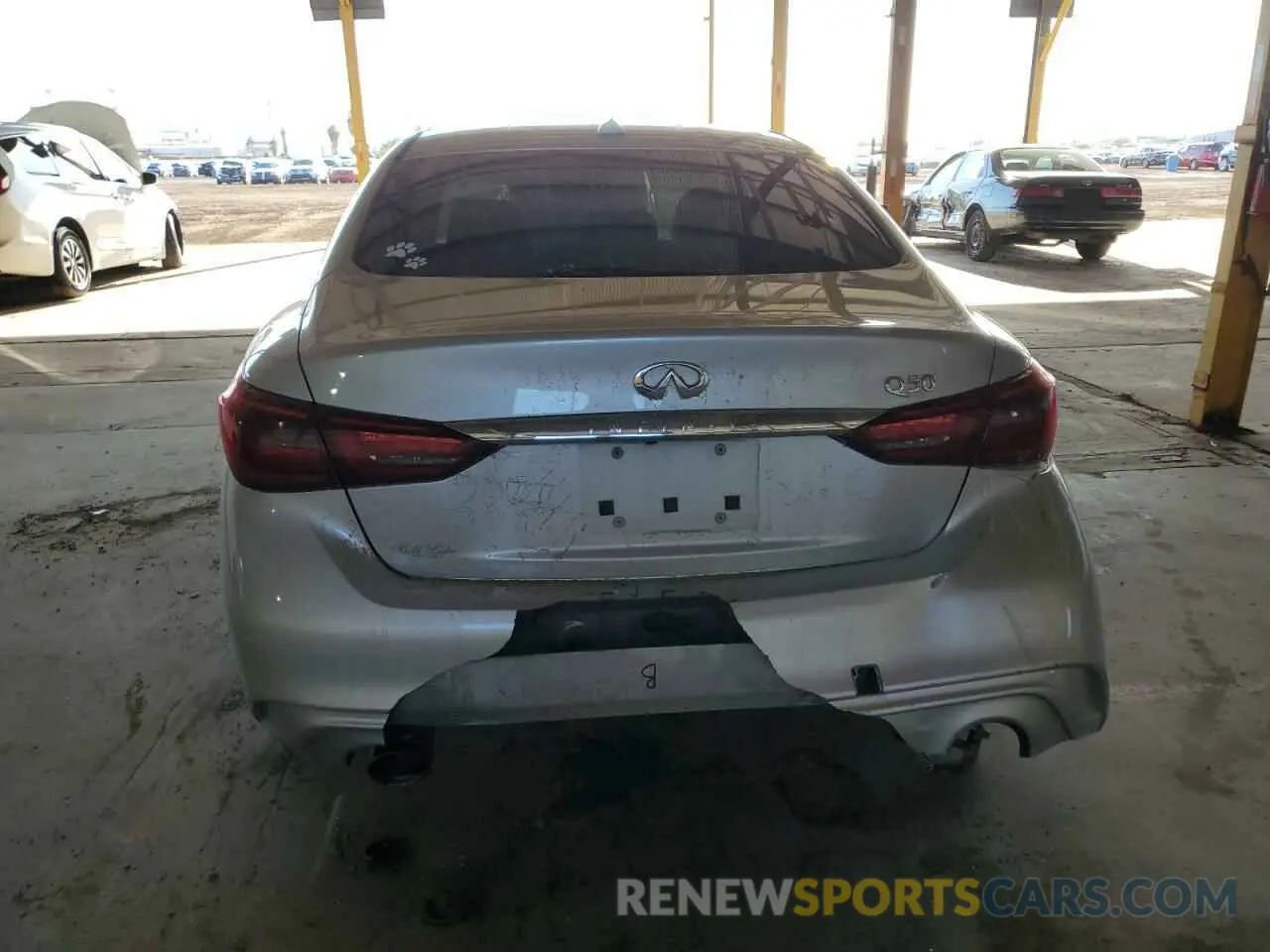 6 Photograph of a damaged car JN1EV7AP6KM518012 INFINITI Q50 2019