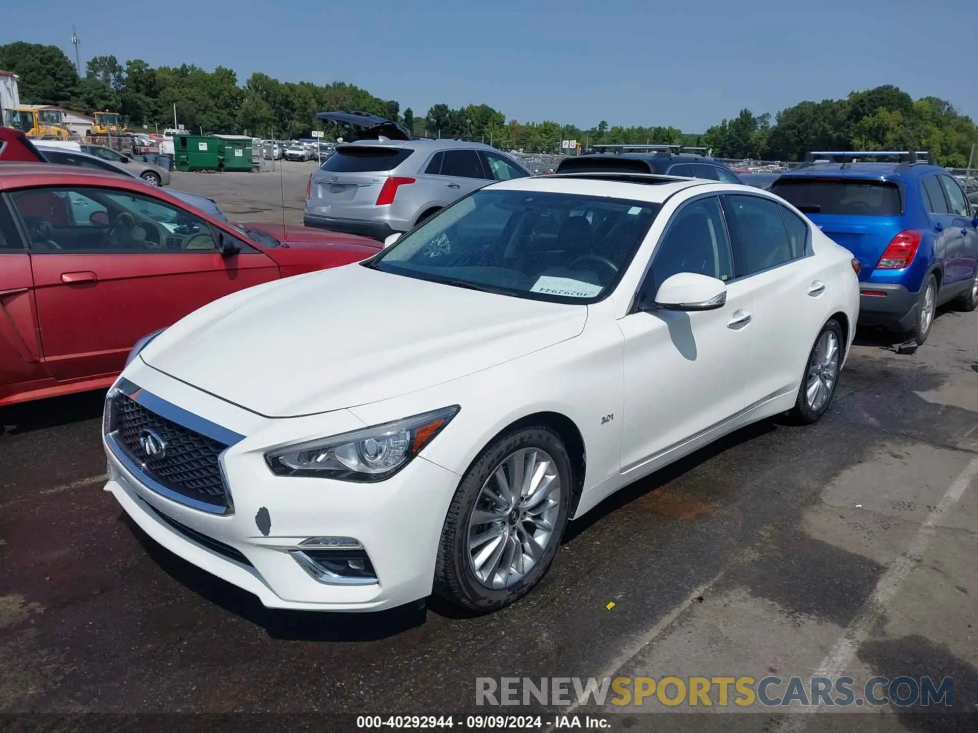 2 Фотография поврежденного автомобиля JN1EV7AP6KM518902 INFINITI Q50 2019