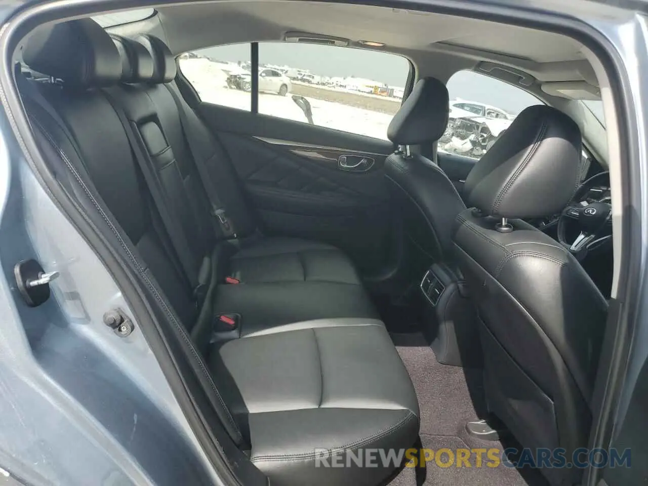 10 Photograph of a damaged car JN1EV7AP6KM519371 INFINITI Q50 2019