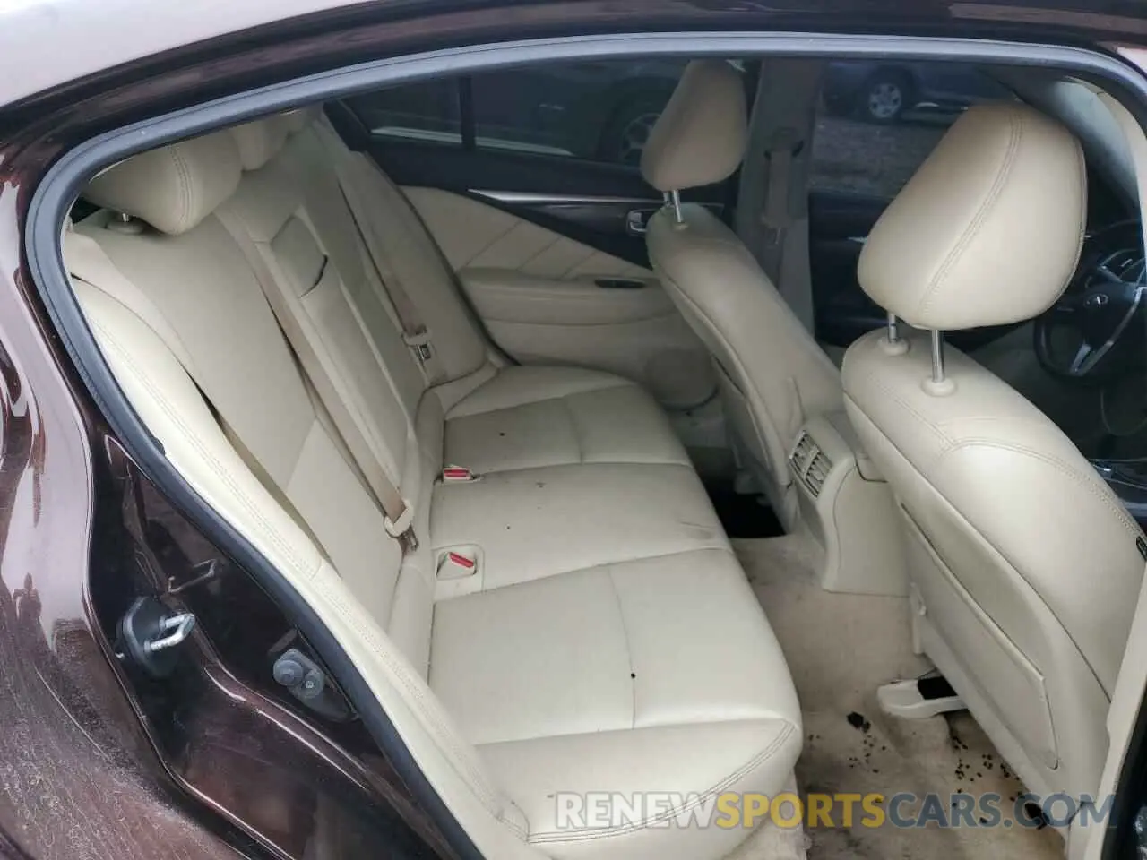 10 Photograph of a damaged car JN1EV7AP7KM512655 INFINITI Q50 2019