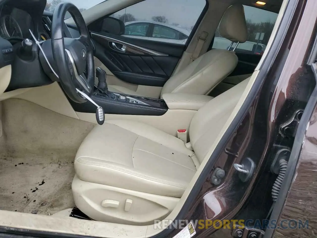7 Photograph of a damaged car JN1EV7AP7KM512655 INFINITI Q50 2019
