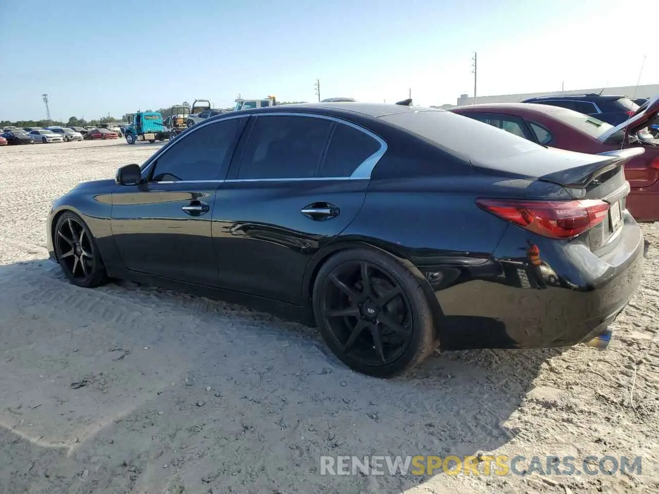 2 Фотография поврежденного автомобиля JN1EV7AP7KM515670 INFINITI Q50 2019