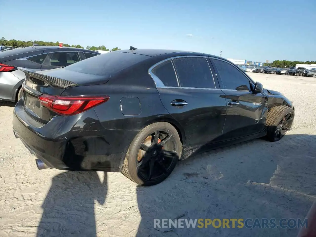 3 Фотография поврежденного автомобиля JN1EV7AP7KM515670 INFINITI Q50 2019
