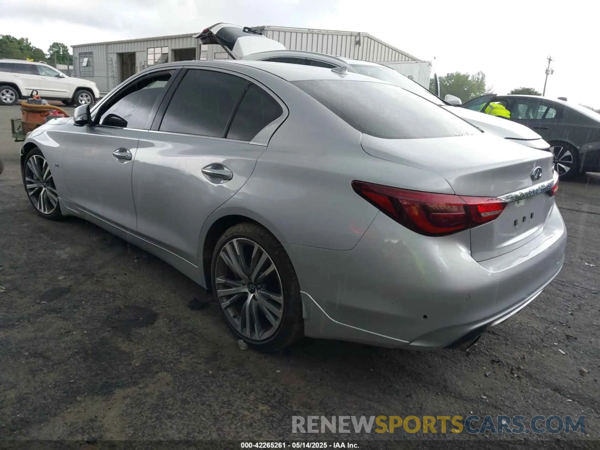 3 Photograph of a damaged car JN1EV7AP7KM542710 INFINITI Q50 2019