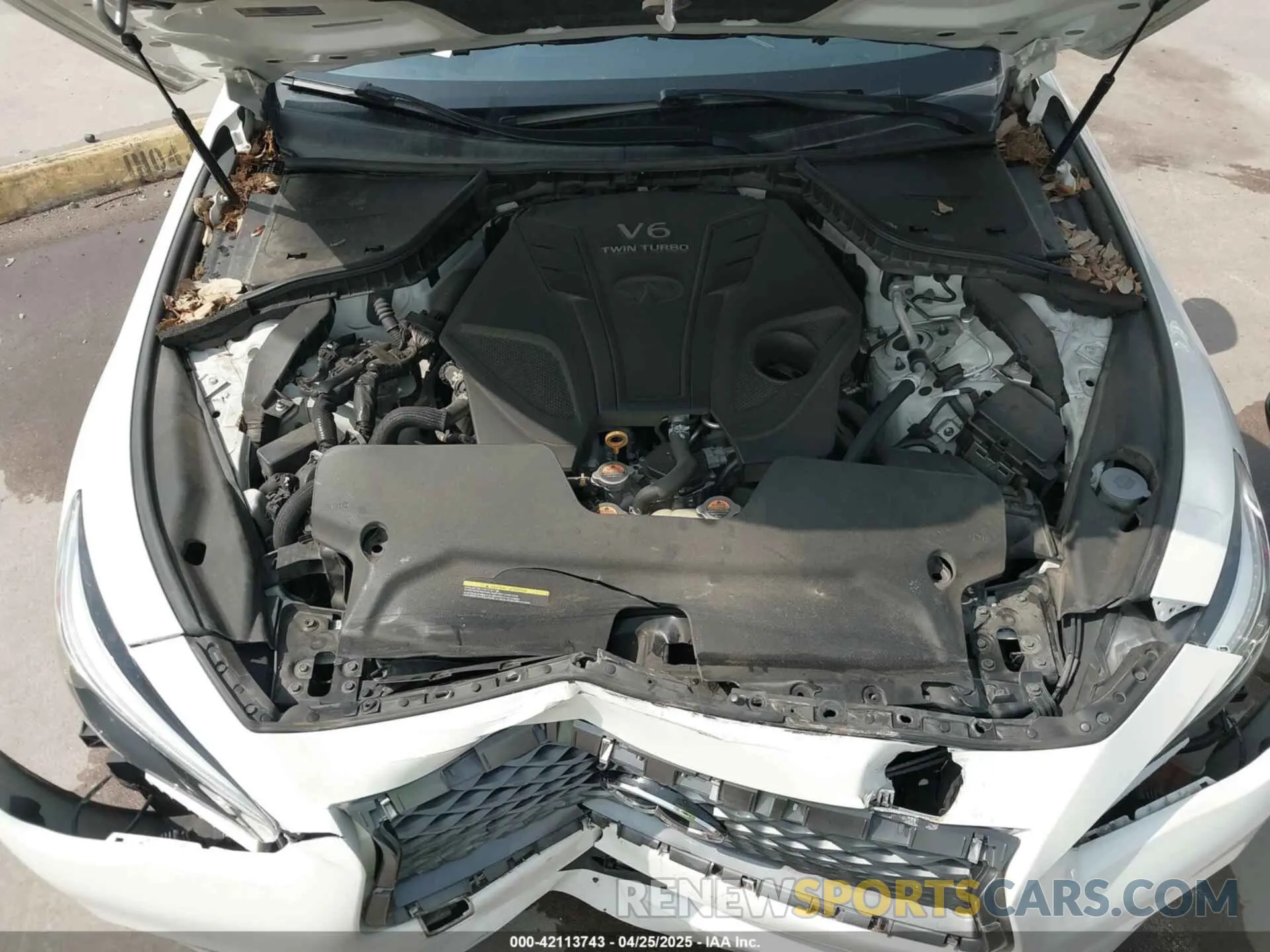 10 Photograph of a damaged car JN1EV7AP8KM518268 INFINITI Q50 2019