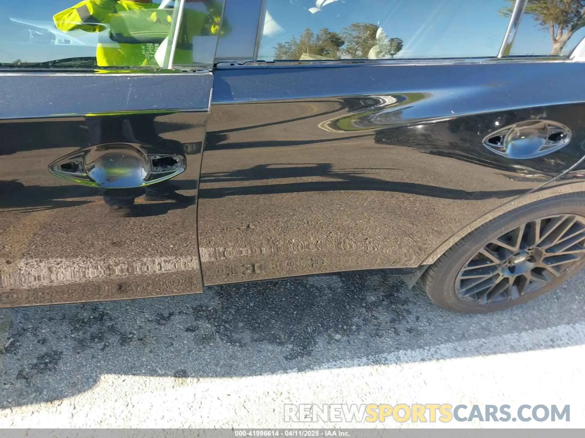 18 Фотография поврежденного автомобиля JN1EV7AP8KM542800 INFINITI Q50 2019