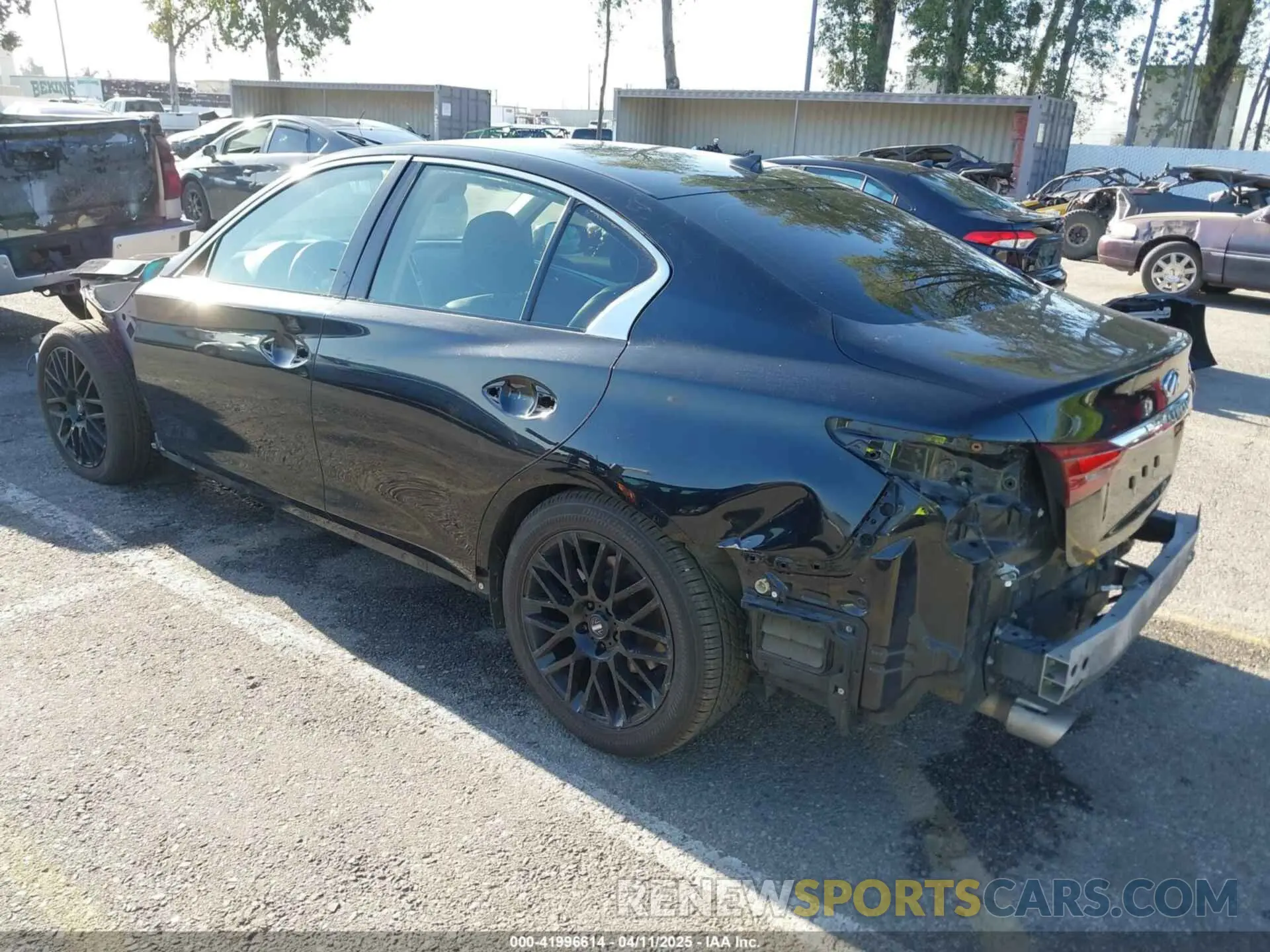 3 Фотография поврежденного автомобиля JN1EV7AP8KM542800 INFINITI Q50 2019