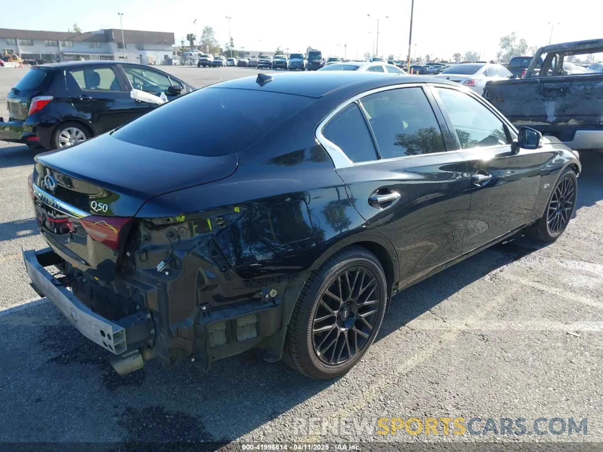 4 Фотография поврежденного автомобиля JN1EV7AP8KM542800 INFINITI Q50 2019