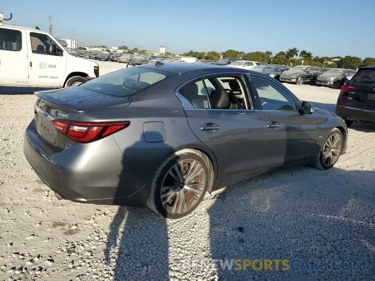 3 Фотография поврежденного автомобиля JN1EV7AP9KM541414 INFINITI Q50 2019