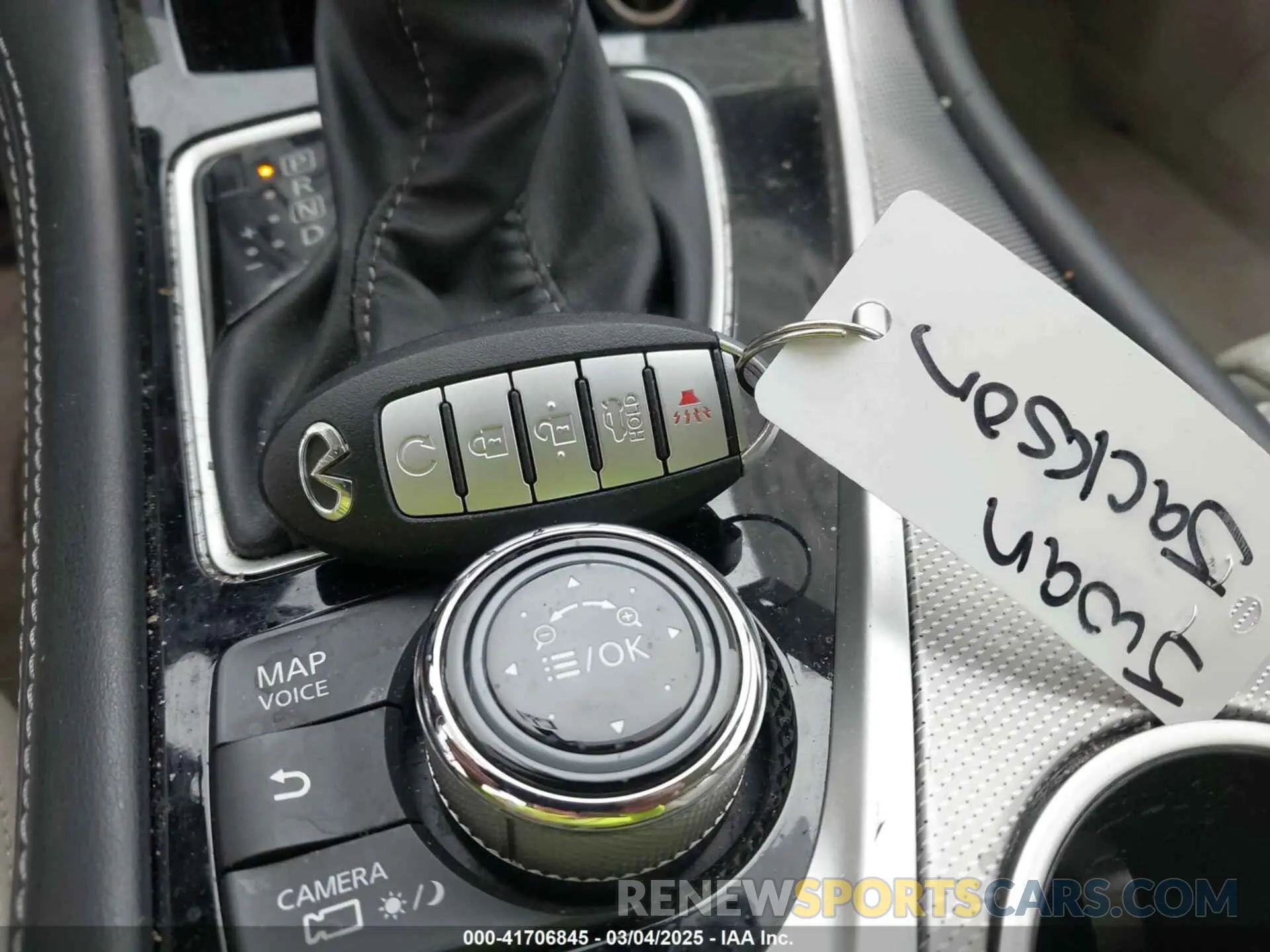11 Photograph of a damaged car JN1EV7APXKM512665 INFINITI Q50 2019