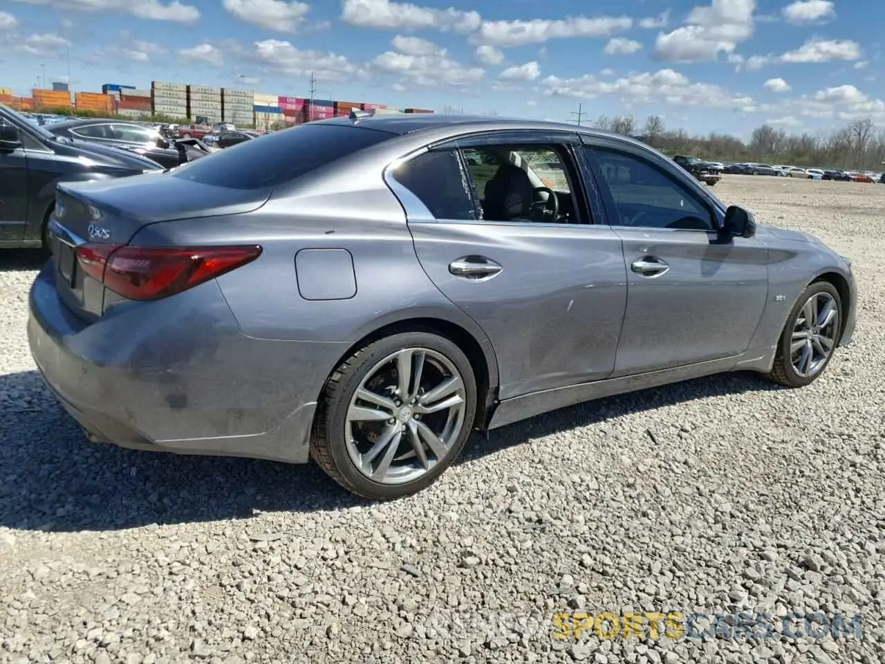 3 Фотография поврежденного автомобиля JN1EV7AR0KM592477 INFINITI Q50 2019