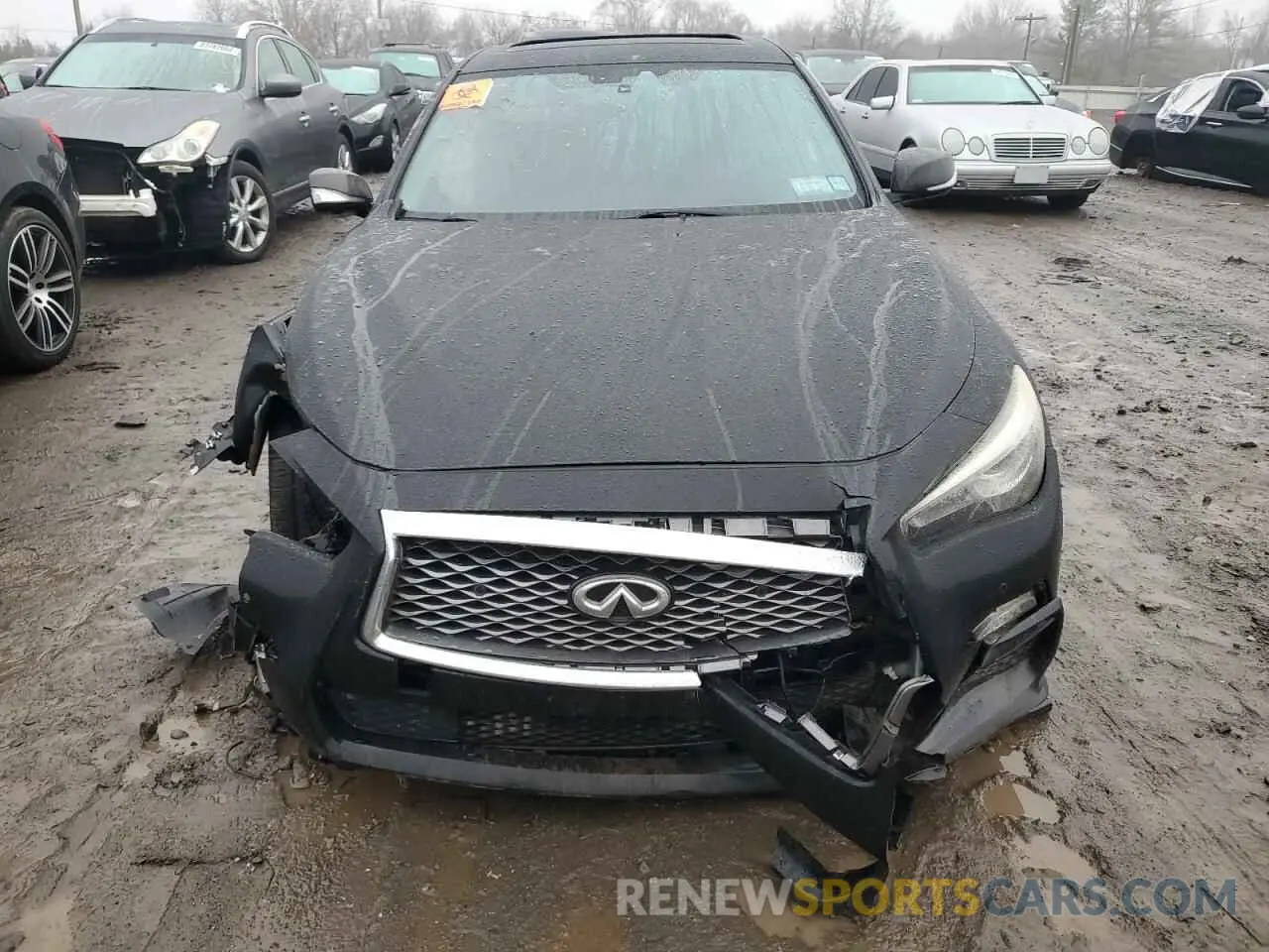 5 Photograph of a damaged car JN1EV7AR1KM550433 INFINITI Q50 2019