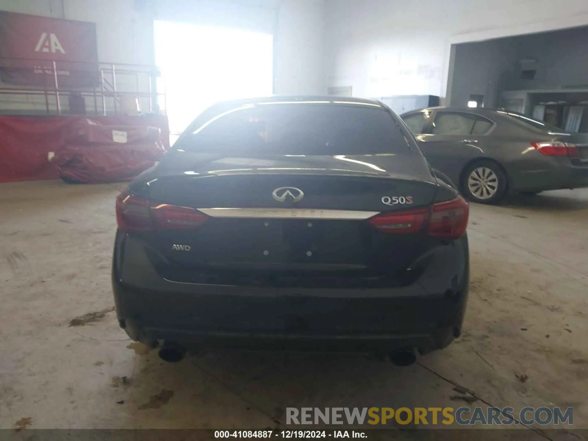 15 Photograph of a damaged car JN1EV7AR1KM553543 INFINITI Q50 2019