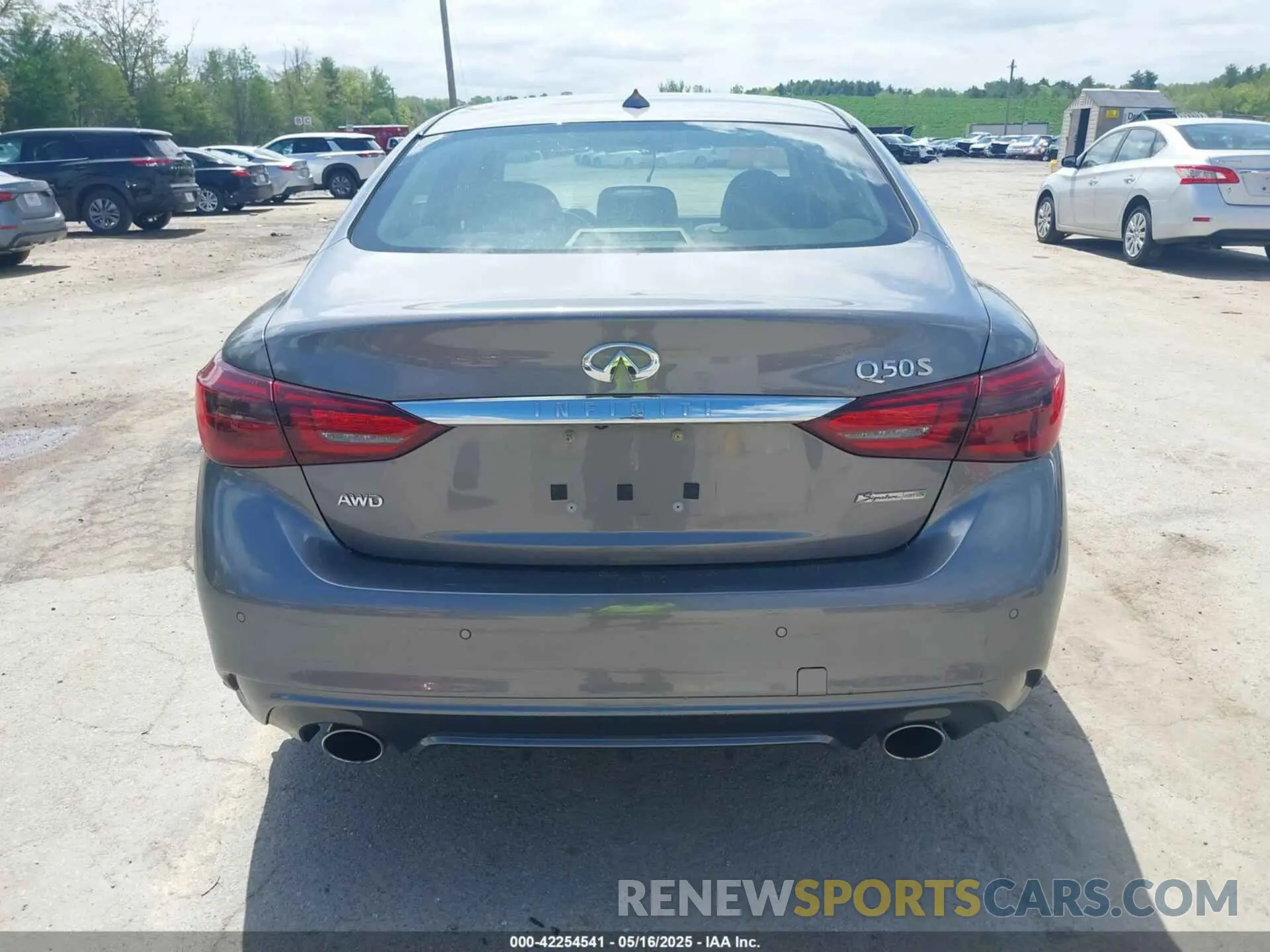 15 Photograph of a damaged car JN1EV7AR1KM591998 INFINITI Q50 2019