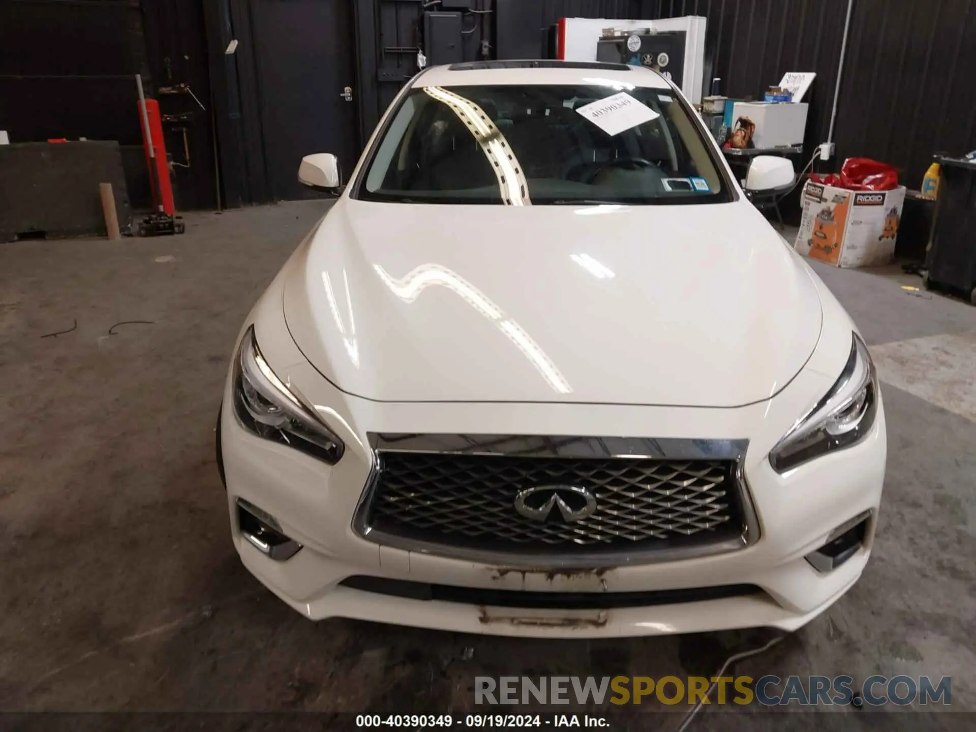 12 Photograph of a damaged car JN1EV7AR2KM558945 INFINITI Q50 2019