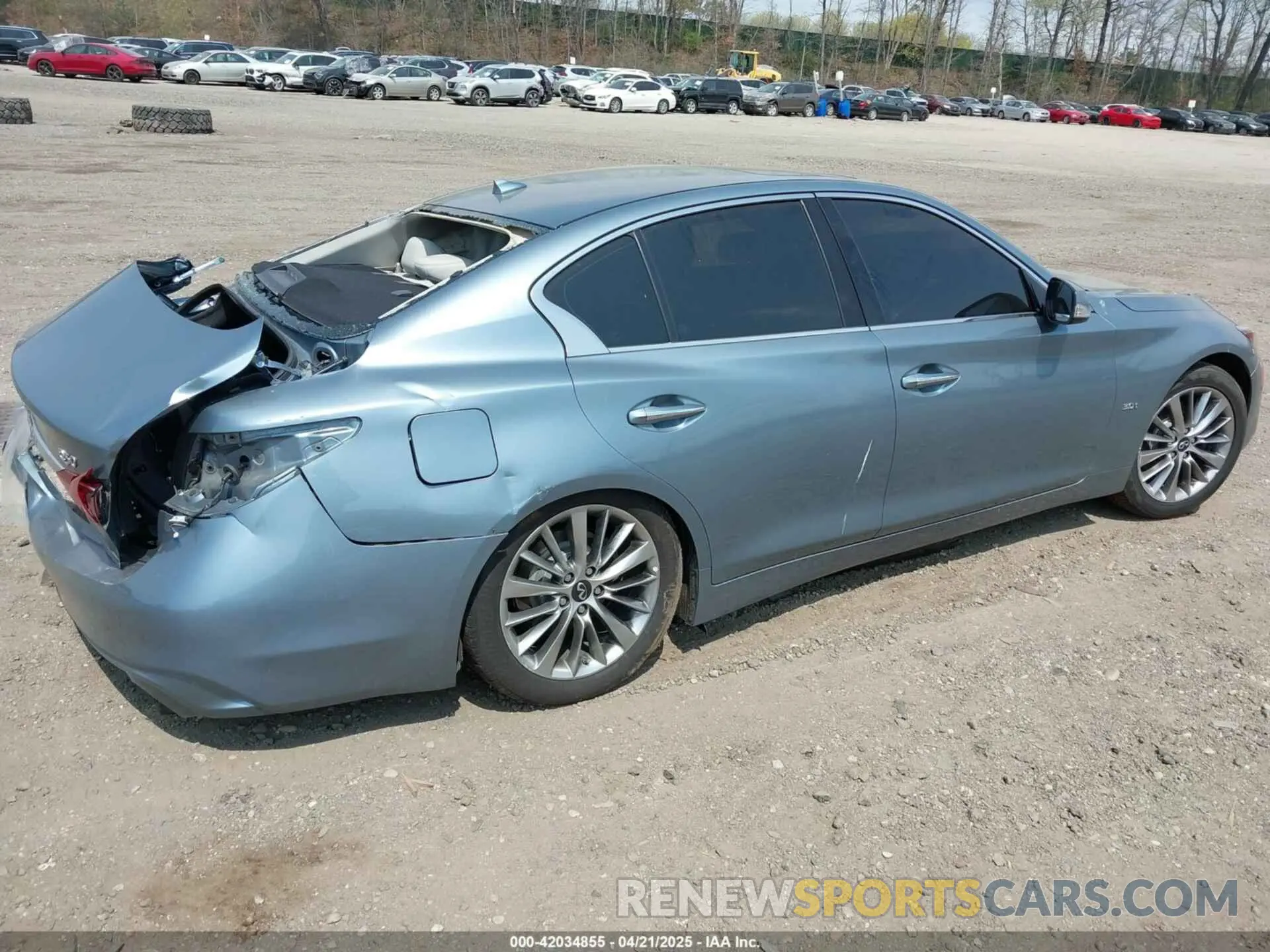 4 Photograph of a damaged car JN1EV7AR3KM591159 INFINITI Q50 2019