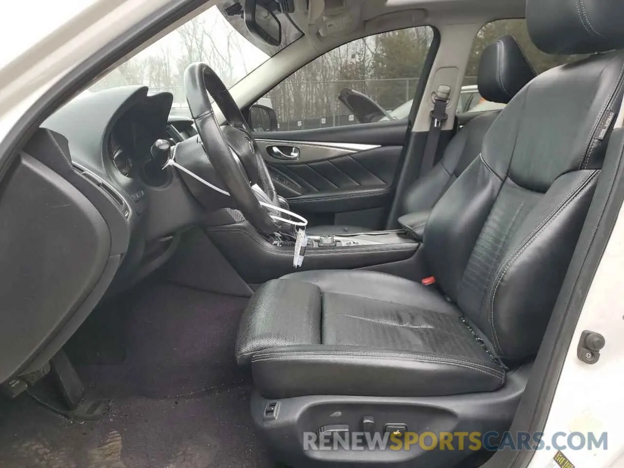 7 Photograph of a damaged car JN1EV7AR3KM593705 INFINITI Q50 2019