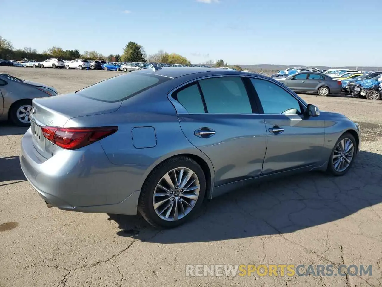 3 Photograph of a damaged car JN1EV7AR4KM554346 INFINITI Q50 2019