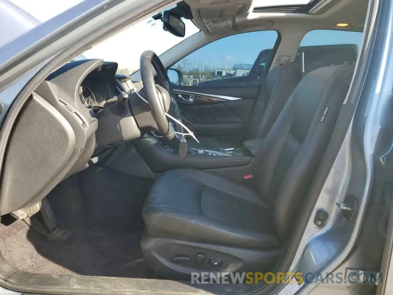 7 Photograph of a damaged car JN1EV7AR4KM554346 INFINITI Q50 2019