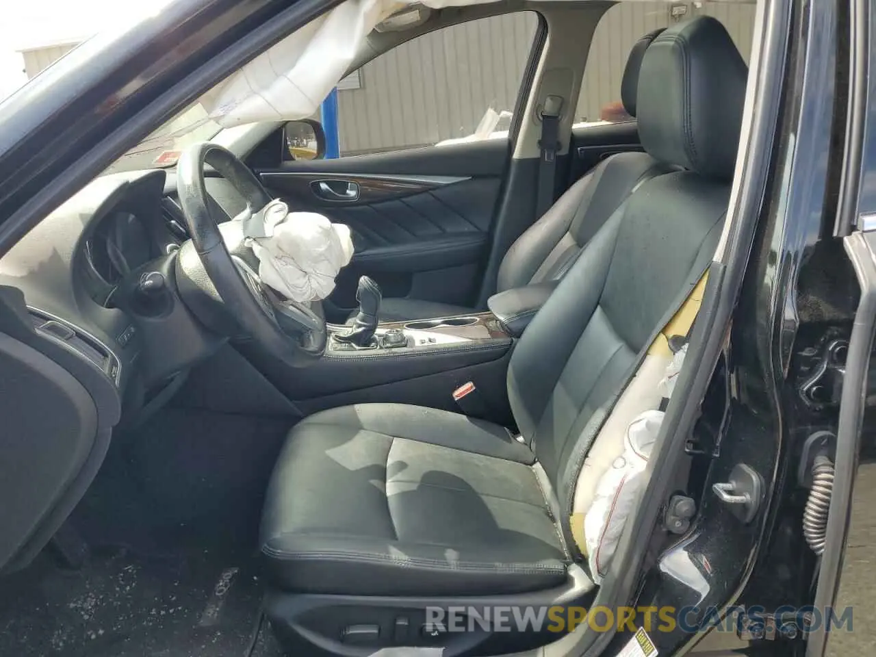 7 Photograph of a damaged car JN1EV7AR5KM551925 INFINITI Q50 2019