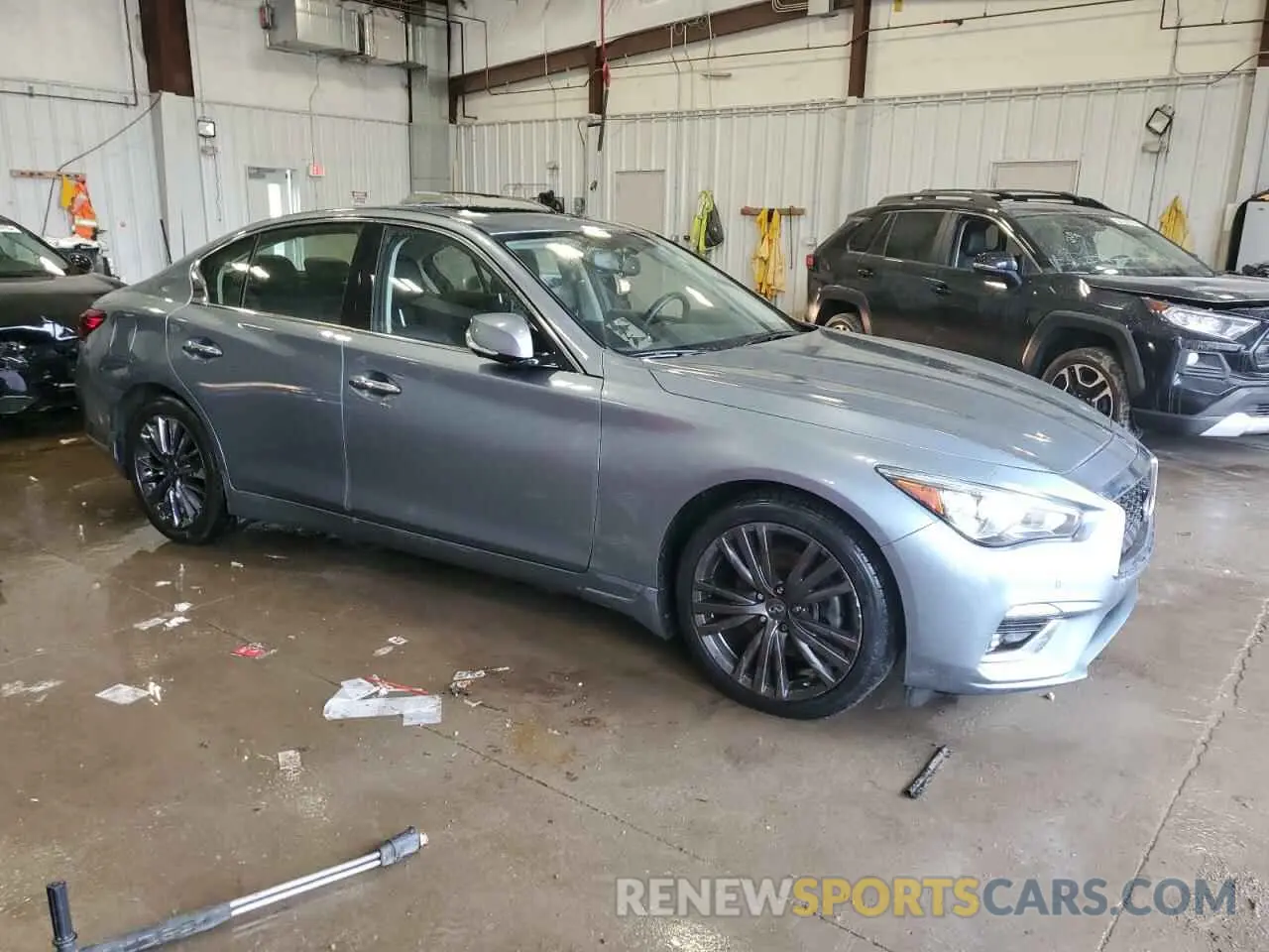 4 Photograph of a damaged car JN1EV7AR5KM553643 INFINITI Q50 2019
