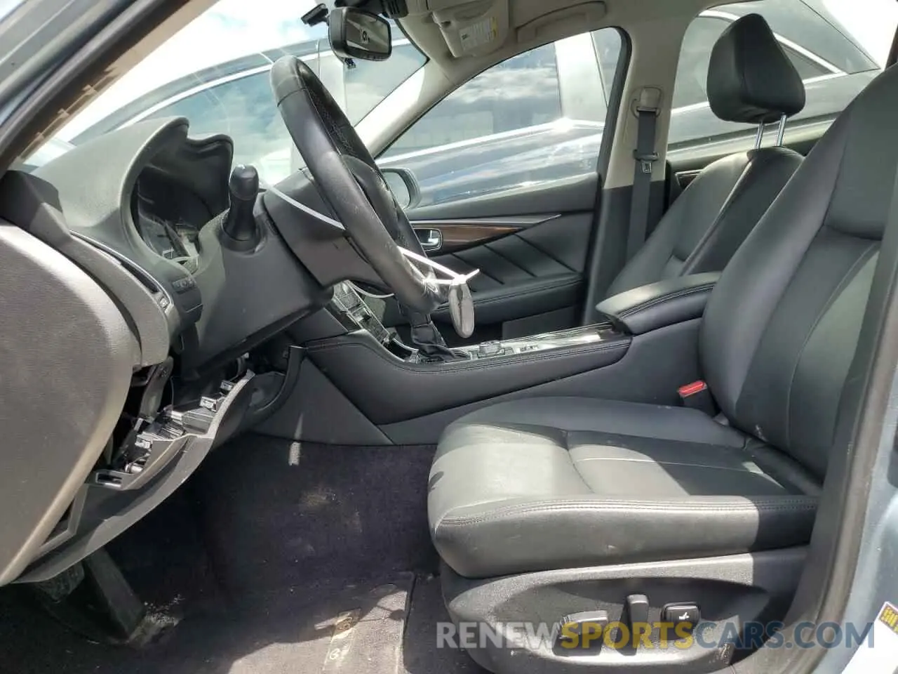 7 Photograph of a damaged car JN1EV7AR5KM553643 INFINITI Q50 2019