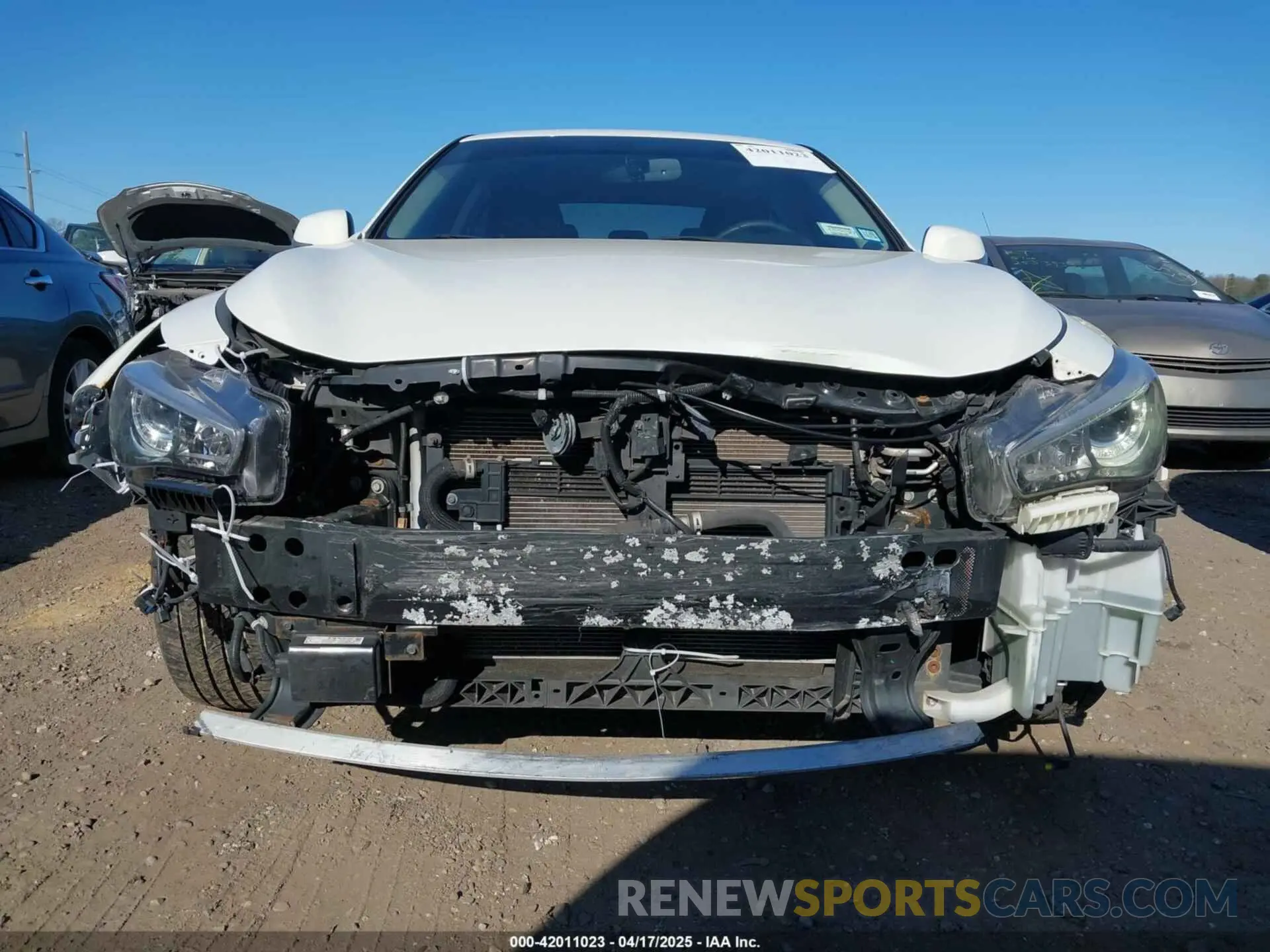 12 Фотография поврежденного автомобиля JN1EV7AR5KM594323 INFINITI Q50 2019