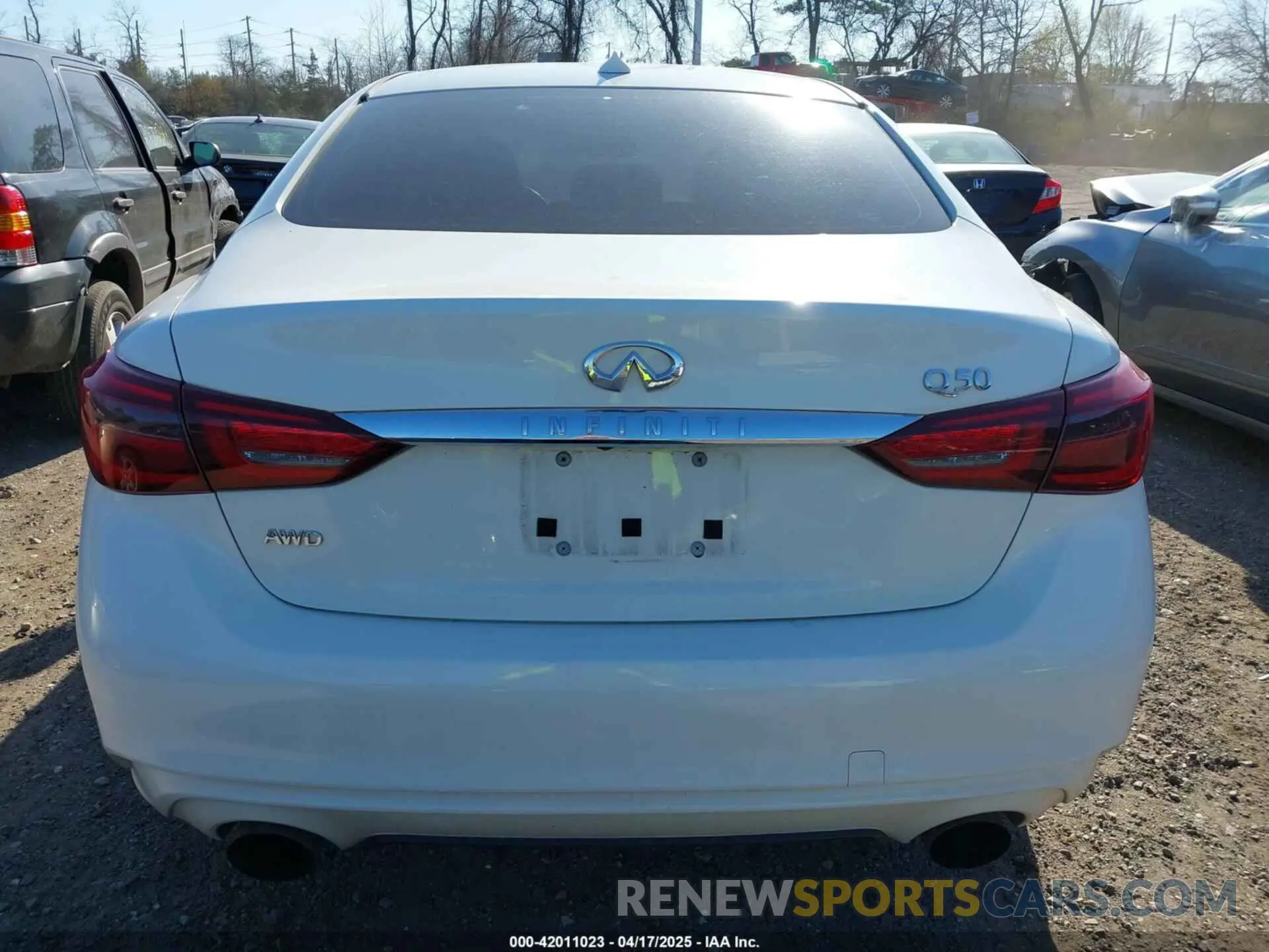 16 Фотография поврежденного автомобиля JN1EV7AR5KM594323 INFINITI Q50 2019