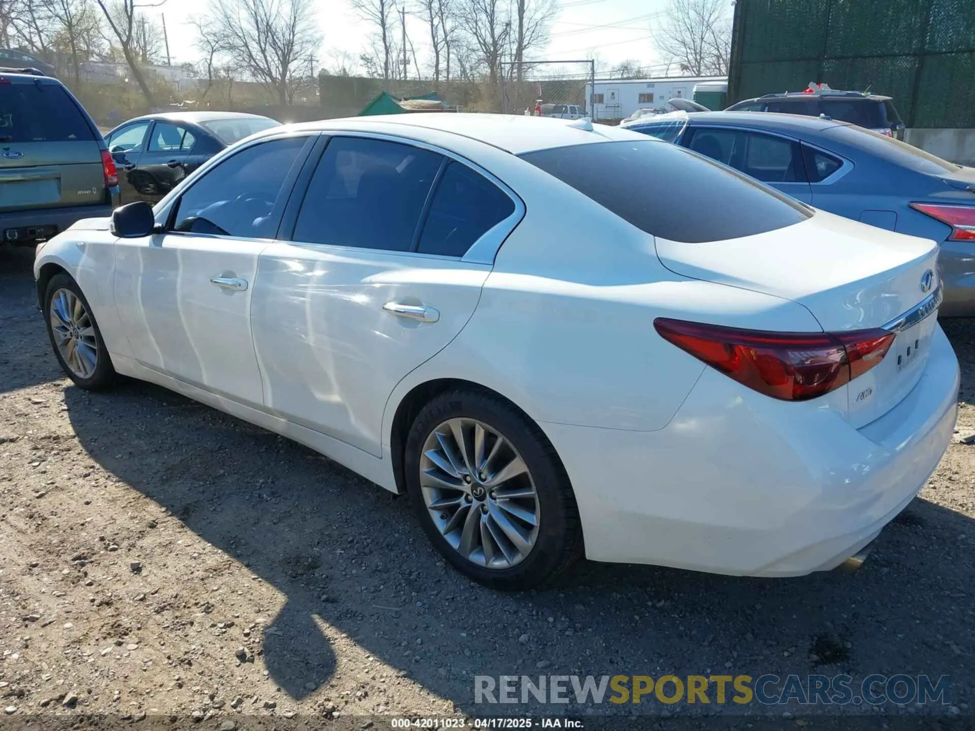 3 Фотография поврежденного автомобиля JN1EV7AR5KM594323 INFINITI Q50 2019