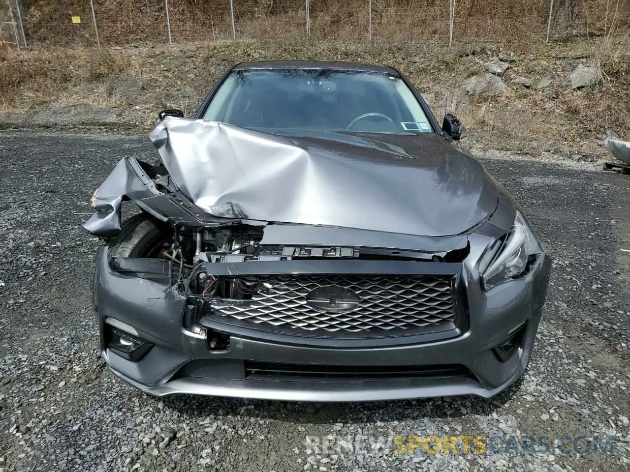 5 Photograph of a damaged car JN1EV7AR7KM557600 INFINITI Q50 2019