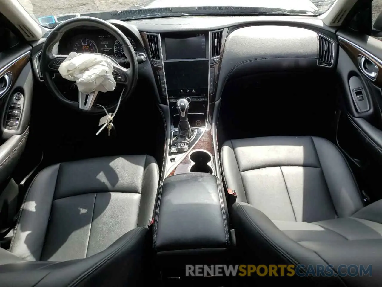 8 Photograph of a damaged car JN1EV7AR7KM557600 INFINITI Q50 2019