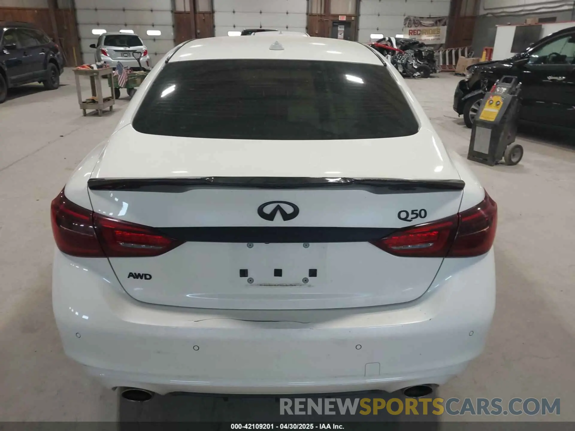 16 Photograph of a damaged car JN1EV7AR7KM559251 INFINITI Q50 2019