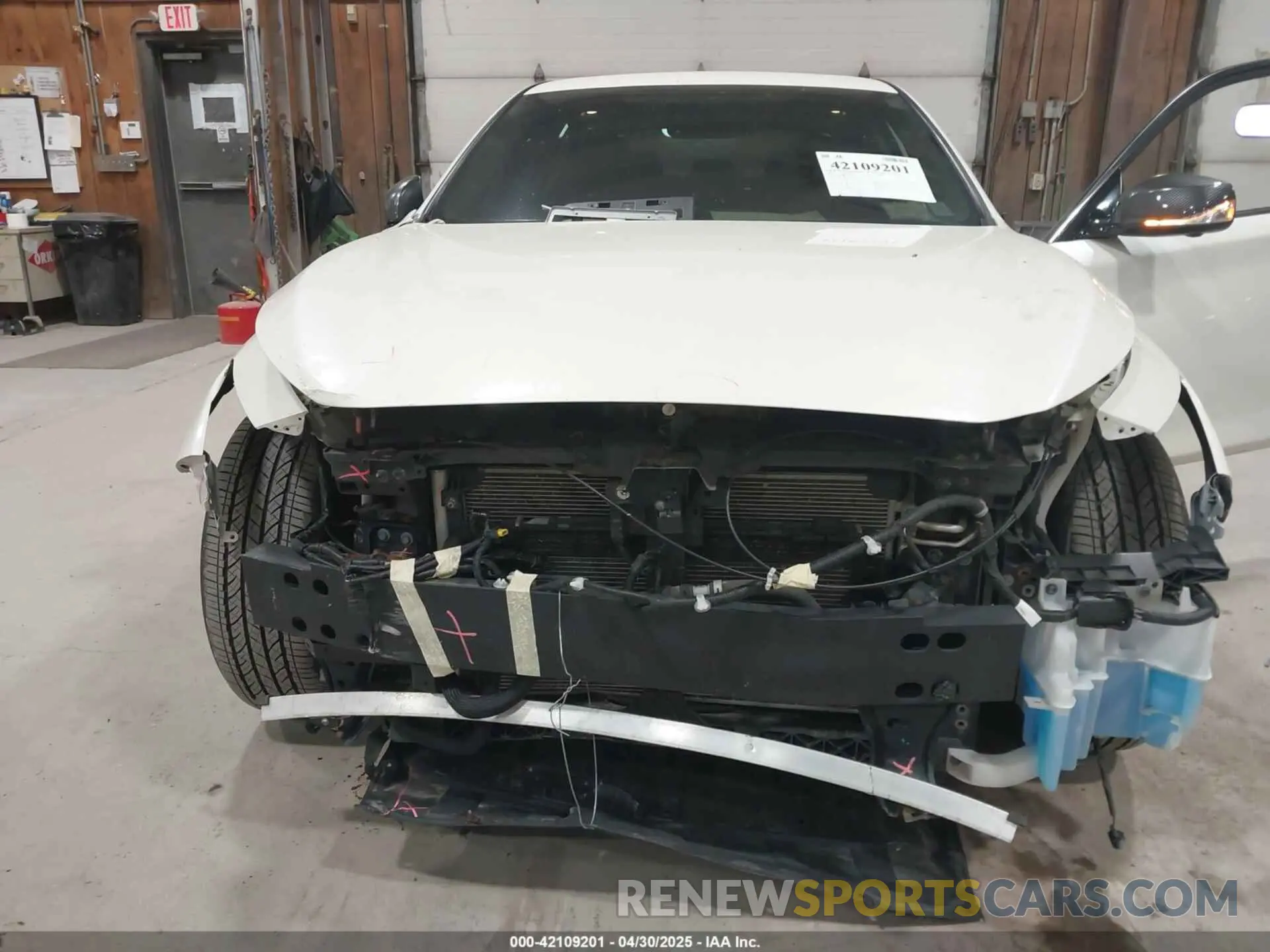 6 Photograph of a damaged car JN1EV7AR7KM559251 INFINITI Q50 2019