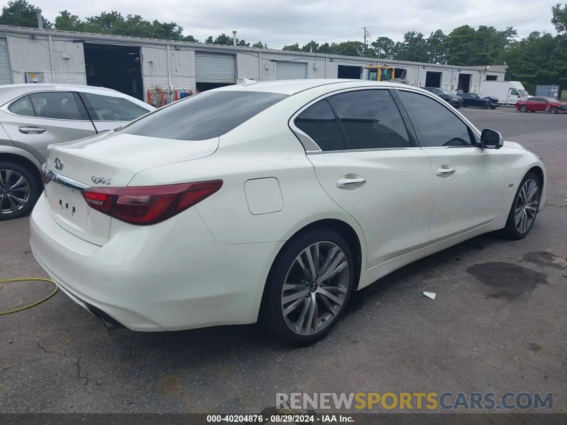 4 Фотография поврежденного автомобиля JN1EV7AR7KM590502 INFINITI Q50 2019