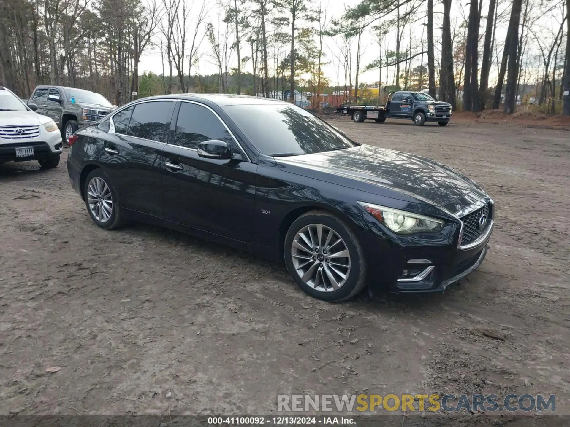 1 Photograph of a damaged car JN1EV7AR9KM550521 INFINITI Q50 2019
