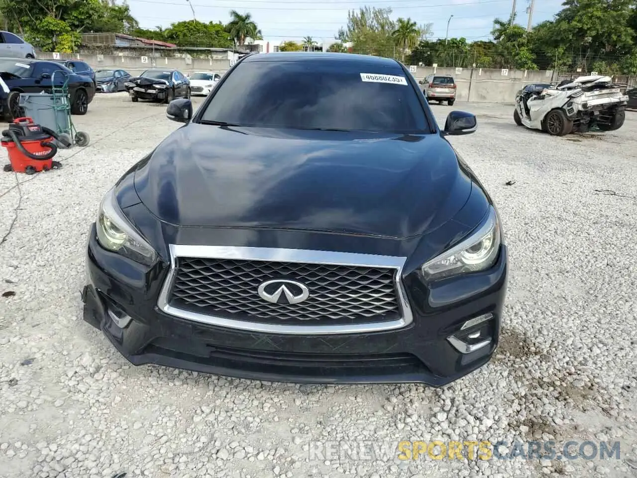 5 Photograph of a damaged car JN1EV7AR9KM554844 INFINITI Q50 2019