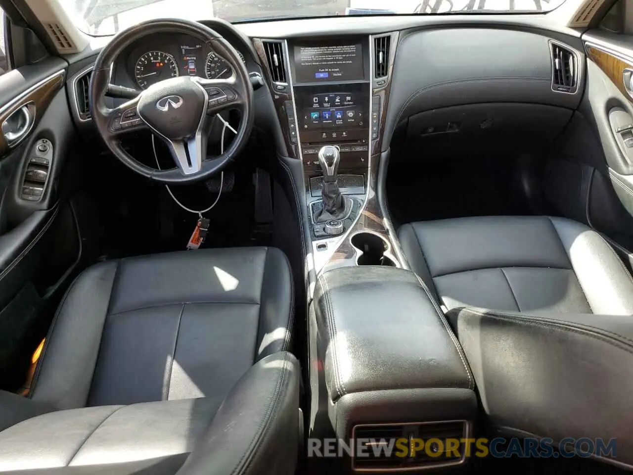 8 Photograph of a damaged car JN1EV7AR9KM554844 INFINITI Q50 2019