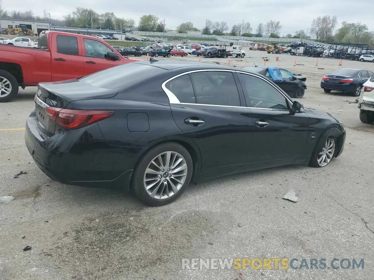3 Photograph of a damaged car JN1EV7AR9KM591778 INFINITI Q50 2019
