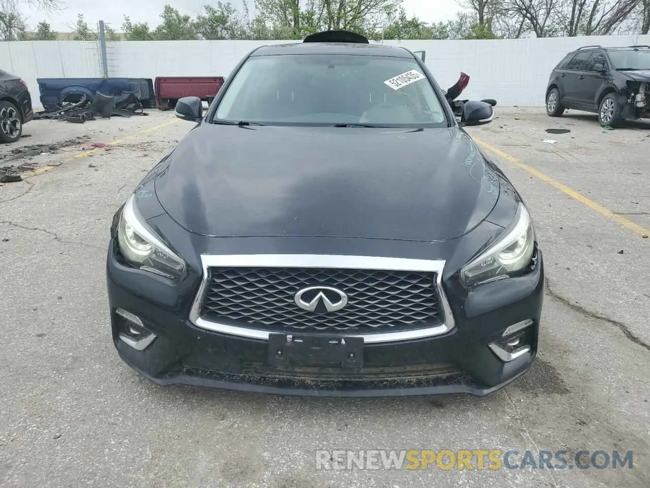 5 Photograph of a damaged car JN1EV7AR9KM591778 INFINITI Q50 2019